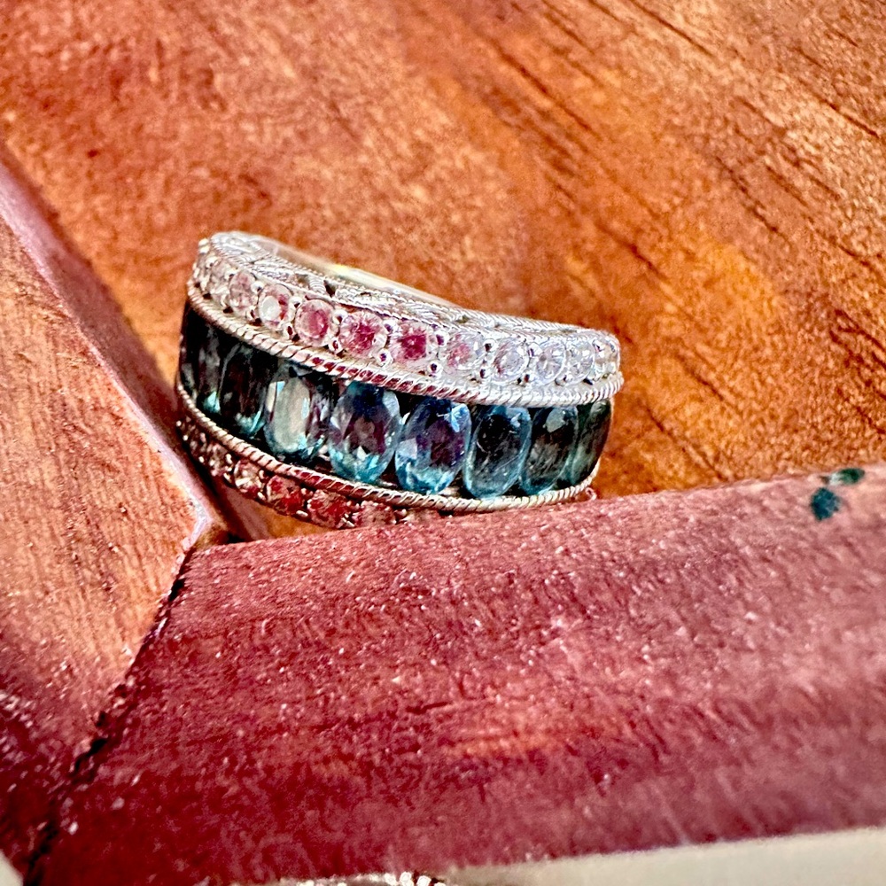 Judith Ripka ring sizes 7